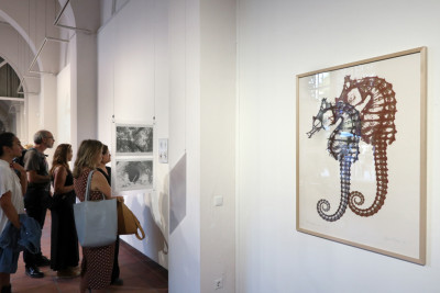 View into the exhibition in Körnerpark